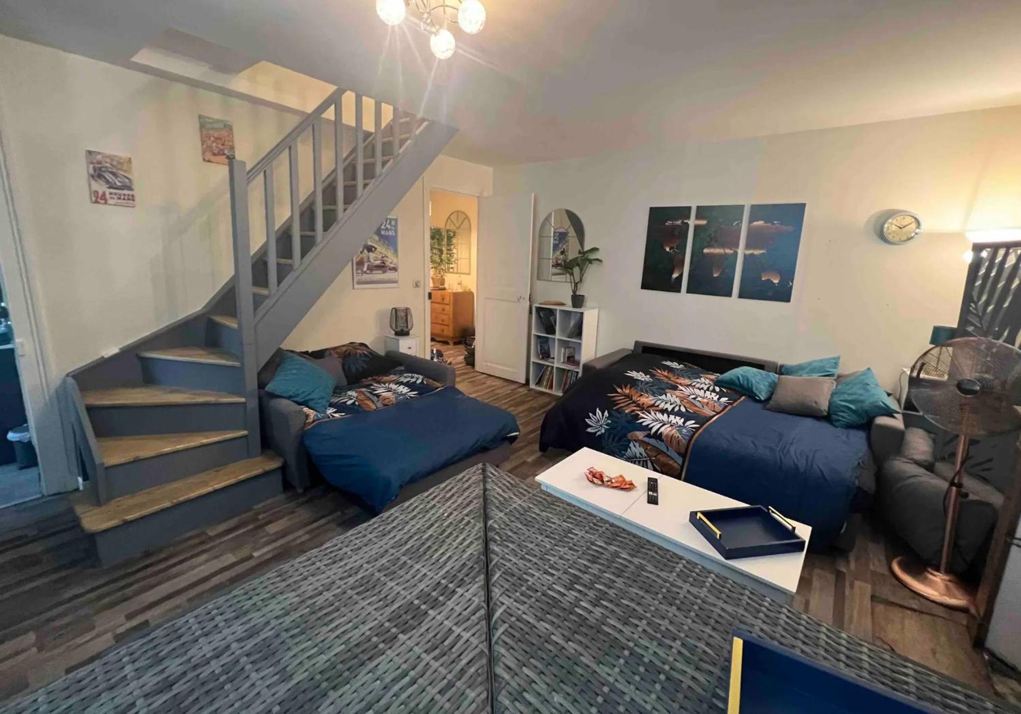Duplex Au 2Eme Et De Notre Maison -Acces Au Jardin-Smart Tv-Streaming-Wifi Le Mans Bagian luar foto