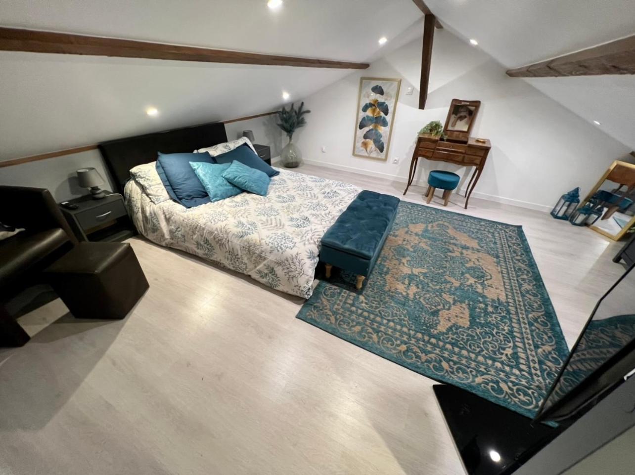 Duplex Au 2Eme Et De Notre Maison -Acces Au Jardin-Smart Tv-Streaming-Wifi Le Mans Bagian luar foto